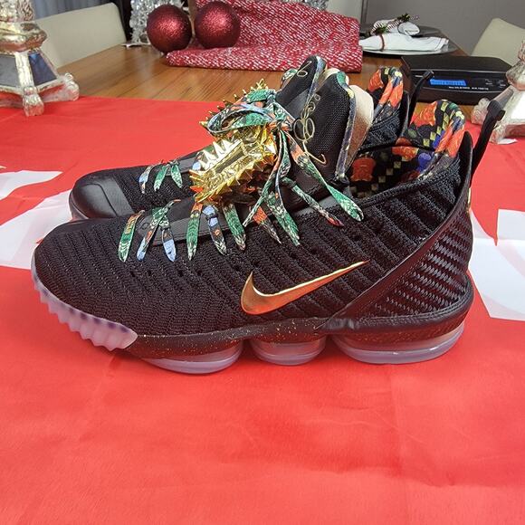 Nike LeBron 16 KC Watch The Throne Sz 11 Black/Metallic Gold-RoseFrost CI1518001 main image 15
